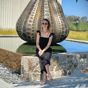 Meet your Posher, Elina